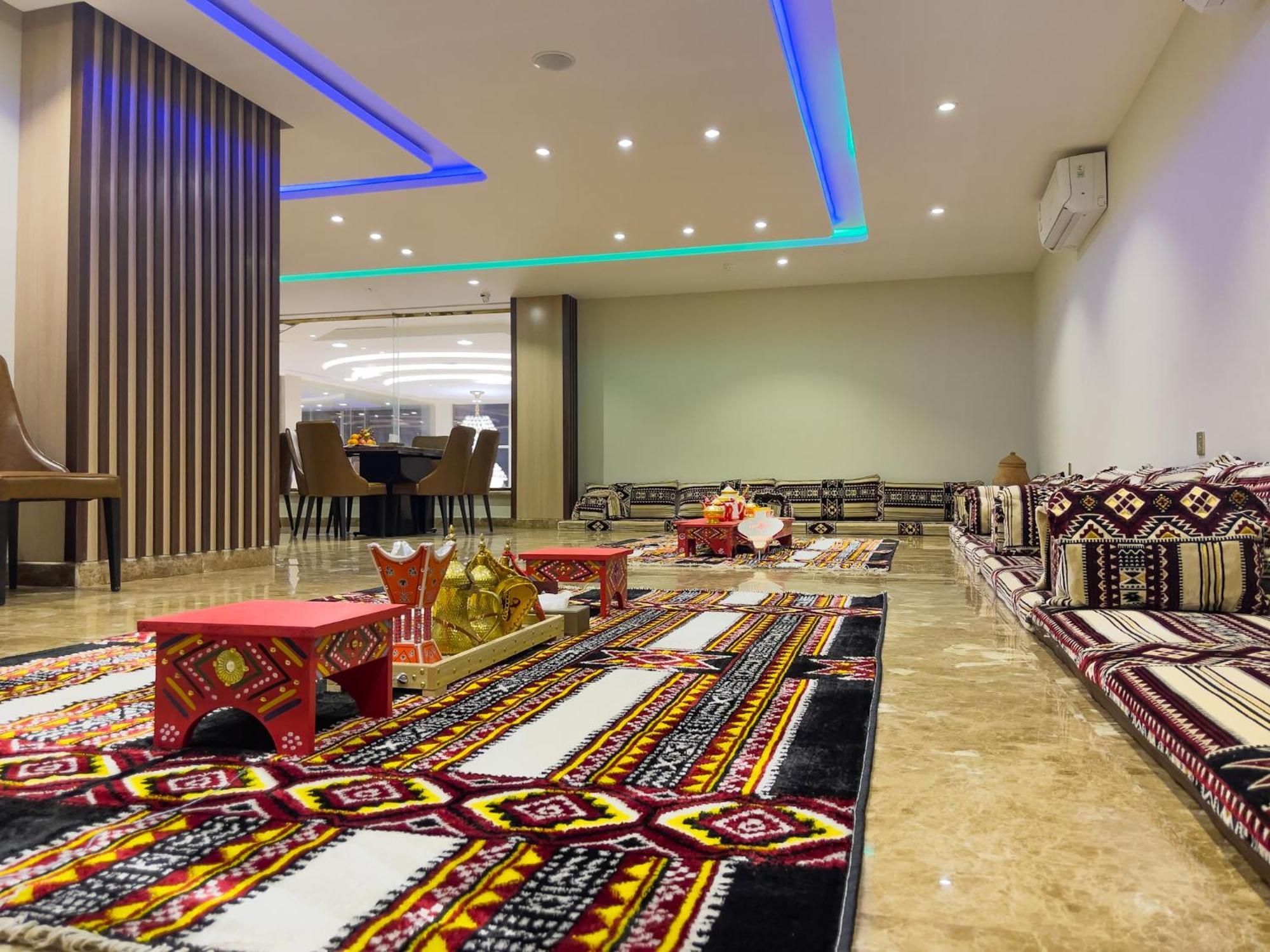 Landmark Hotel Suites 타부크 외부 사진
