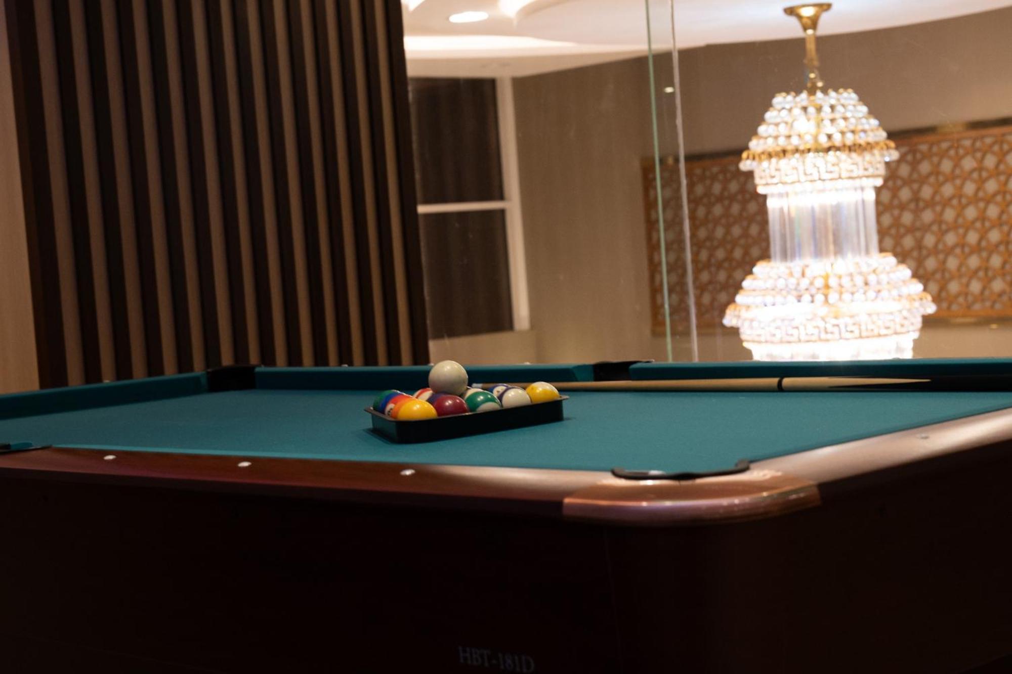 Landmark Hotel Suites 타부크 외부 사진